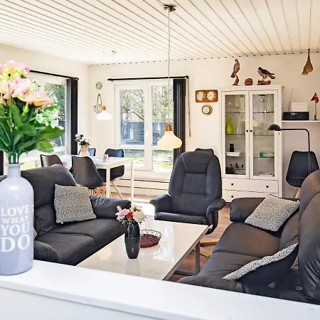 Beautiful Holiday In With Terrace Hébergement de vacances Jerup